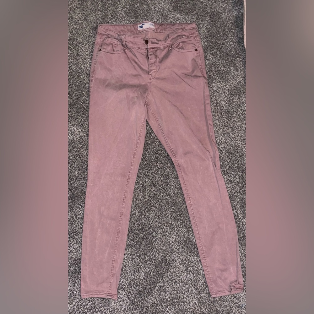 Pink skinny jeans